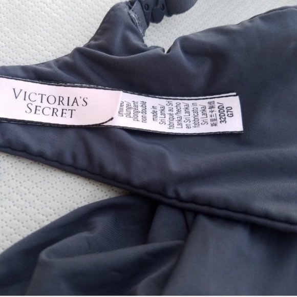 VS Unlined Plunge Bra - Picture 3 of 7